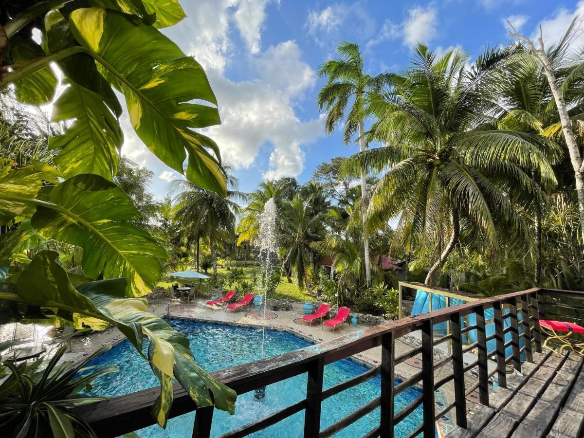 Abezza Resort And Adventure Spa Maskall Exterior photo