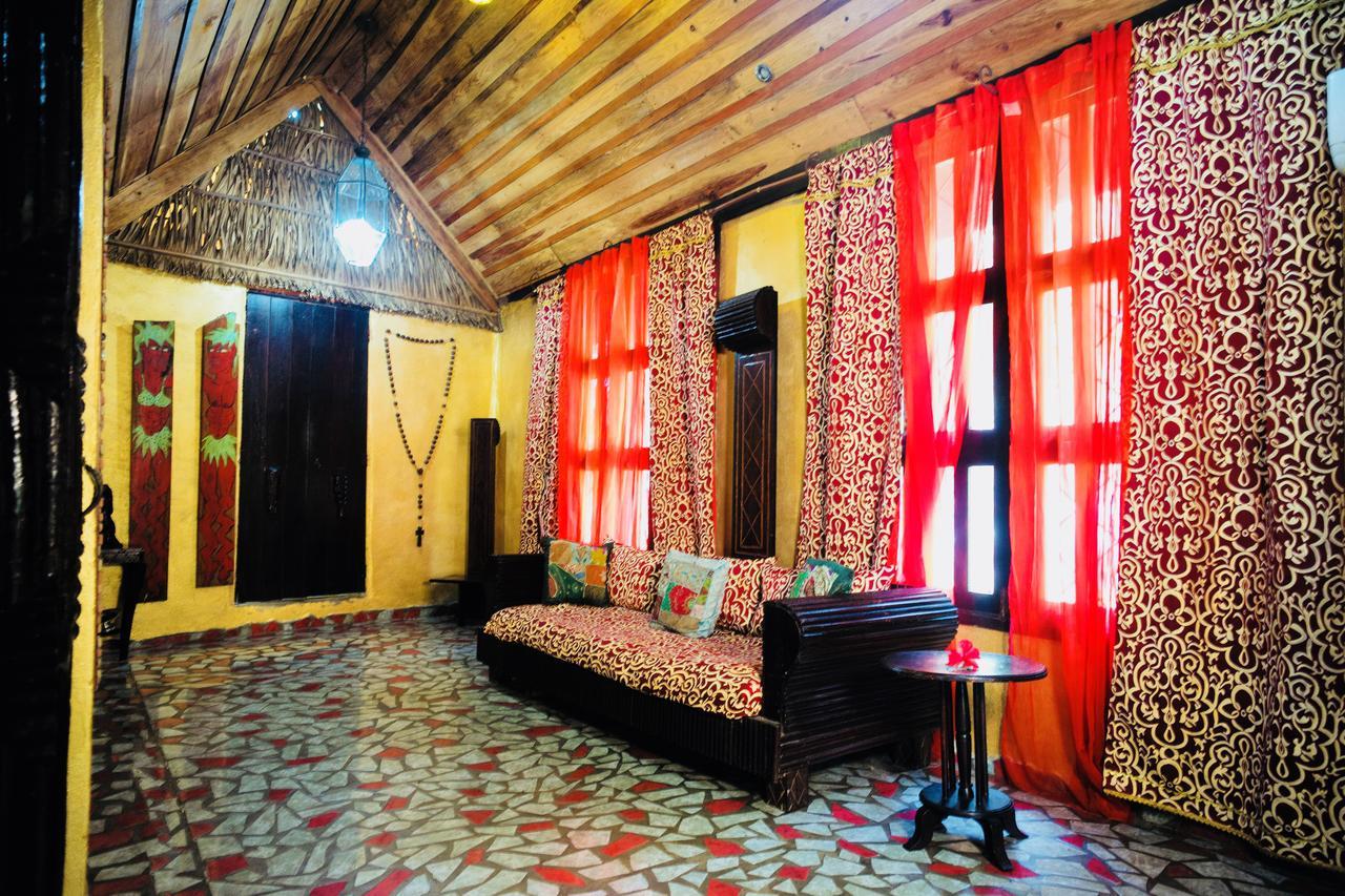 Abezza Resort And Adventure Spa Maskall Exterior photo