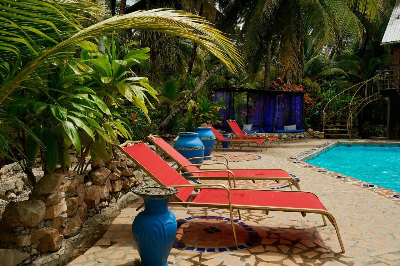 Abezza Resort And Adventure Spa Maskall Exterior photo
