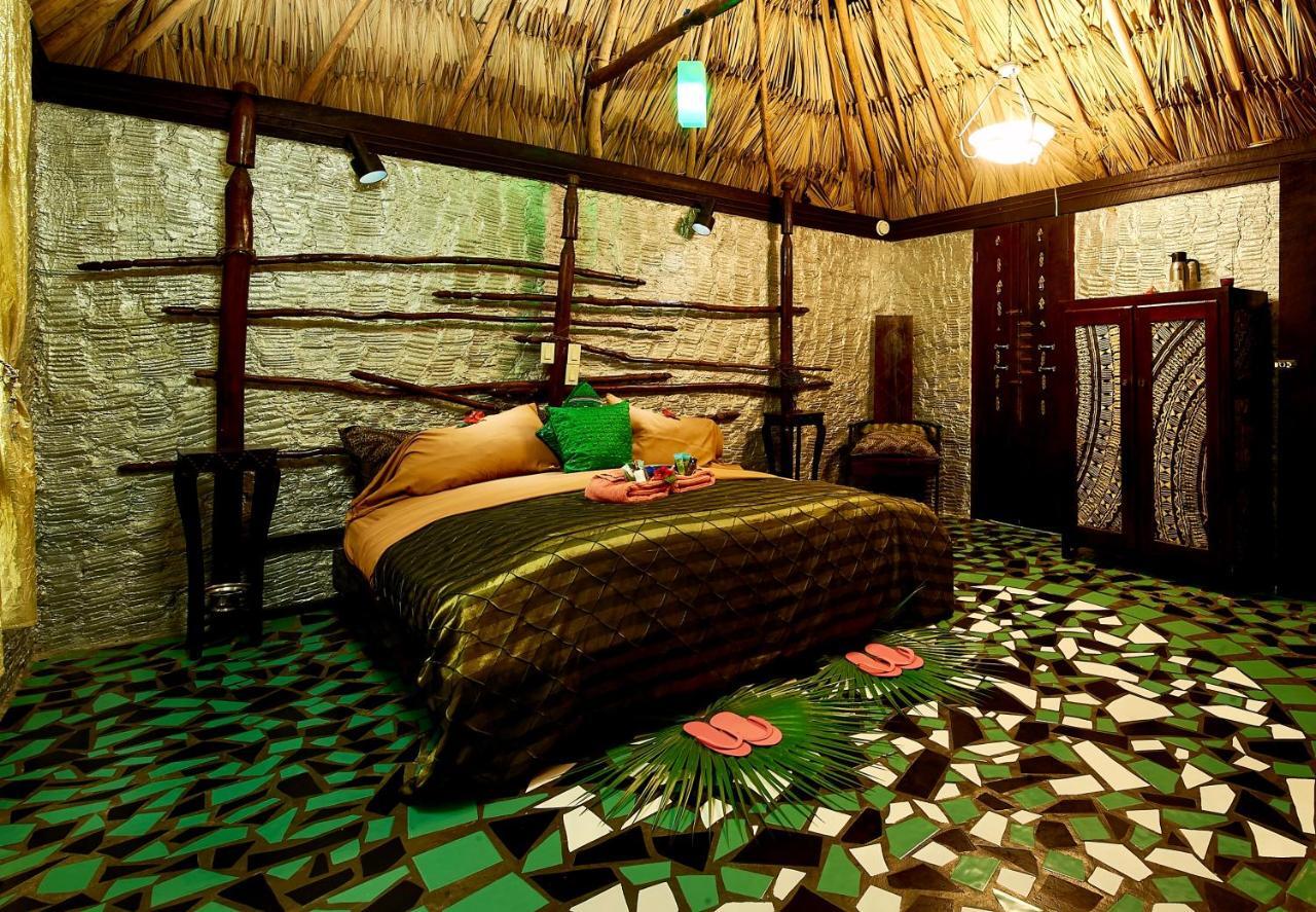 Abezza Resort And Adventure Spa Maskall Exterior photo